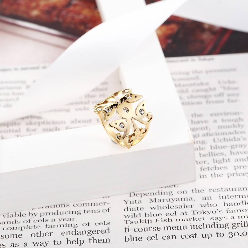 BAOLAISI – Gold-Tone Stainless Steel Crystal Ring