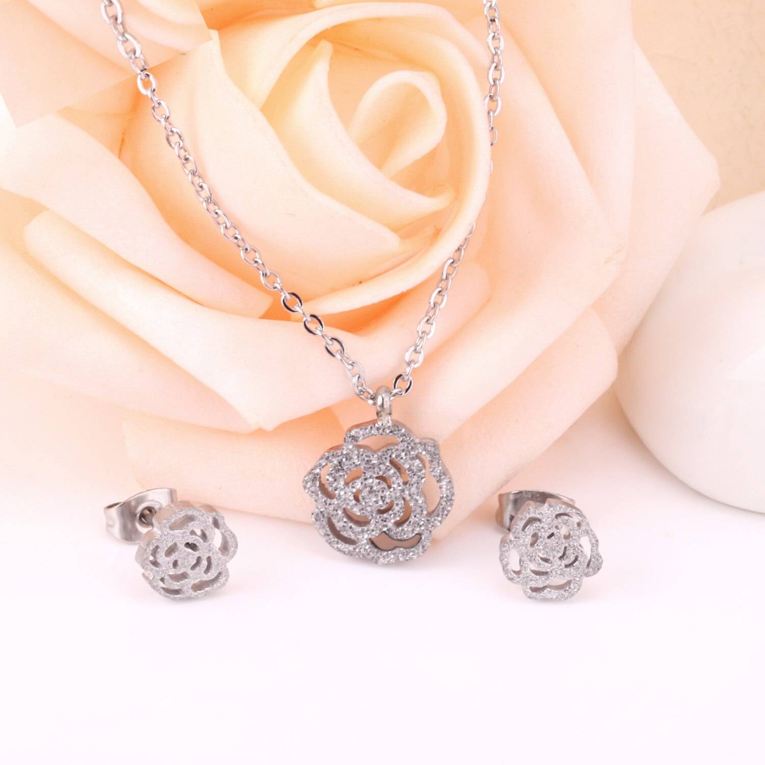VERA – Stainless Steel Flower Crystal Jewellery Set
