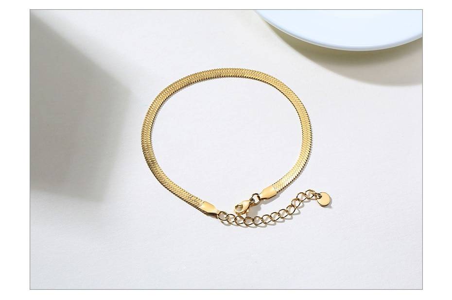 Vnox Elegant Flat Snake Chain Anklet for Women Gold Tone Metal Adjustable Herringbone Link Chain Holiday Beach Lady Jewelry